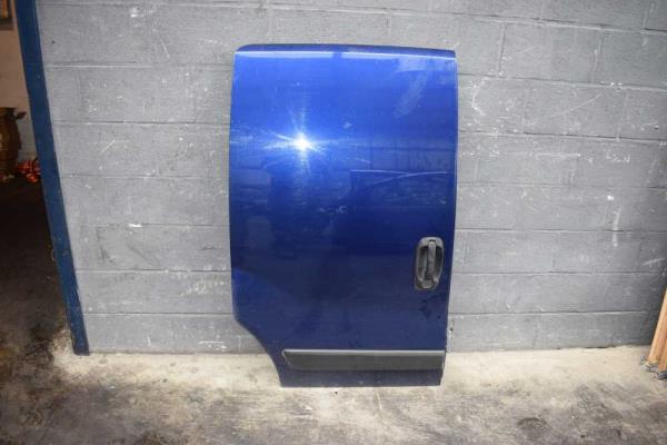 PORTE LATERALE DROITE CITROEN NEMO / PEUGEOT BIPPER / FIAT QUBO / FIAT FIORINO 2008+ - Vue 3